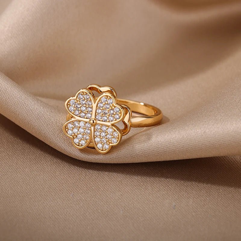 Carry me LUCKY™ Anillo antiestrés giratorio de trébol de 4 hojas - Podios