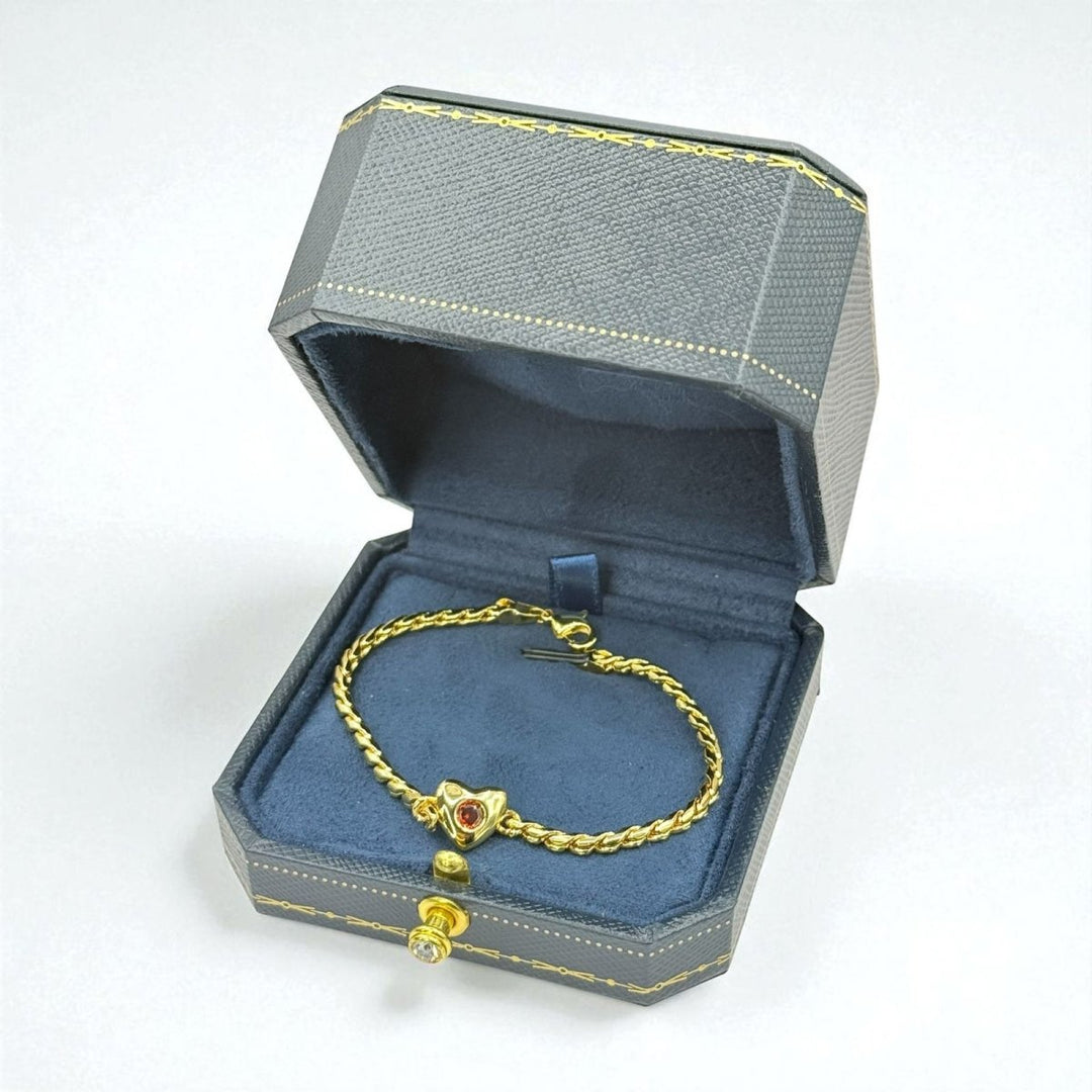 Pulsera Heart of Seine – Bañada en Oro 18K con Brillante Rojo - Podios