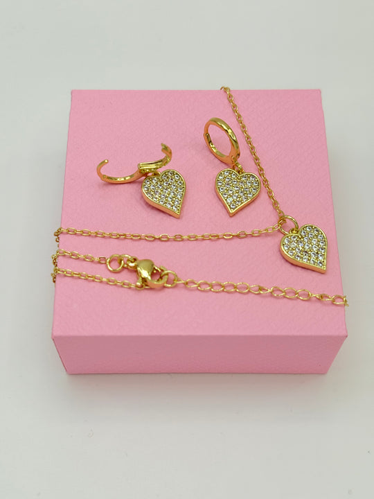 Goldenbright Heart Dúo™ Conjunto de aros y collar enchapados en oro de 18 quilates con circonitas 3A