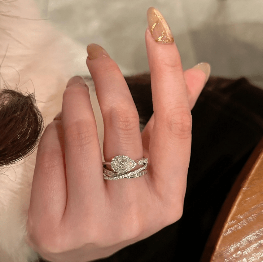 Anillo Raindrop Éternel - Anillo ajustable enchapado en plata 925 con cofre azul de regalo - Podios
