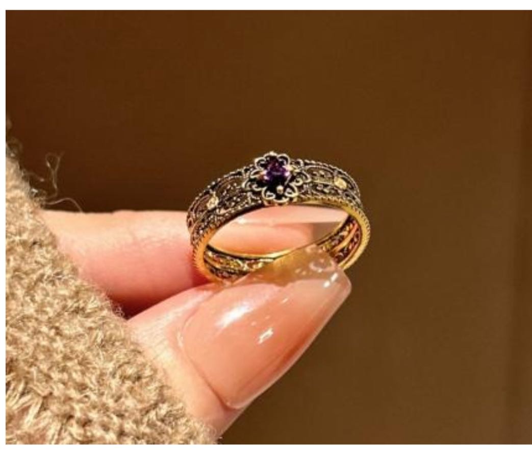 Anillo Vintage Real con Brillante Púrpura - Podios