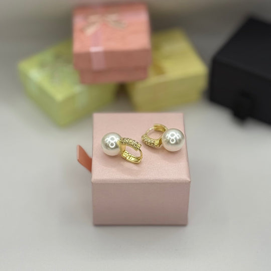 Aros Arpa Lumiere Collection - aros de perlas cultivadas enchapadas en oro de 18k - Podios