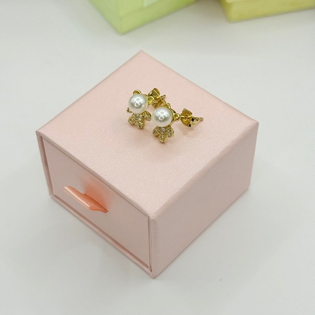 Aros Babe Lumiere Collection - aros de perlas cultivadas enchapadas en oro de 18k - Podios