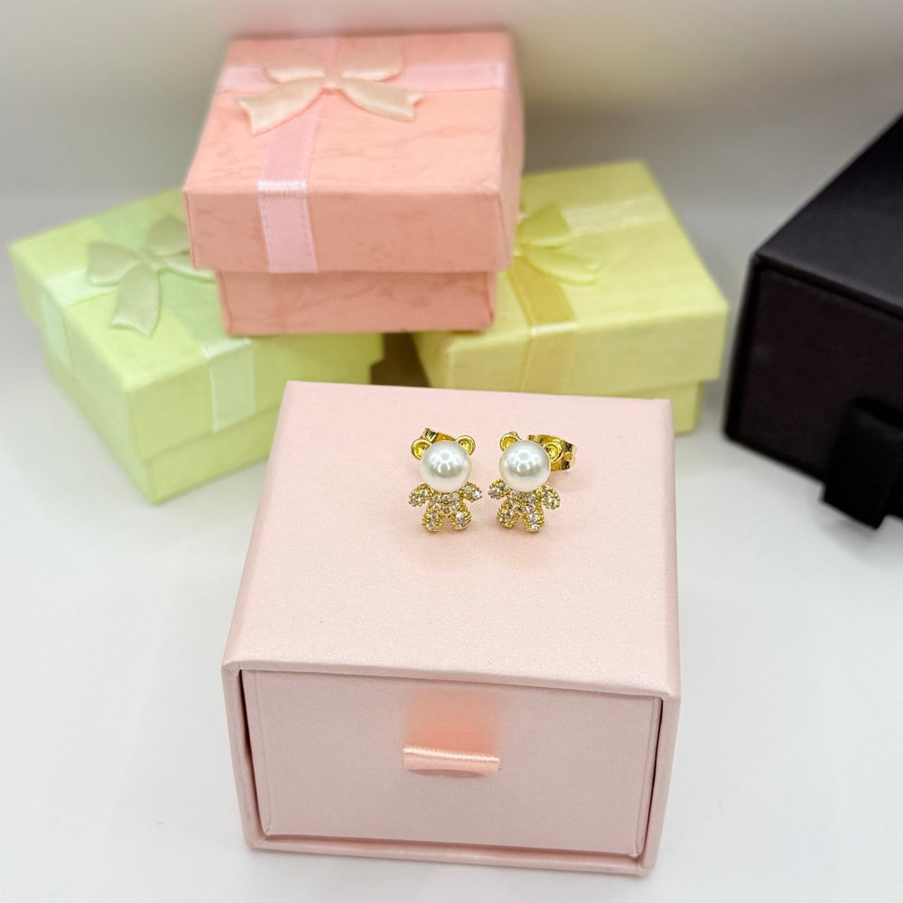 Aros Babe Lumiere Collection - aros de perlas cultivadas enchapadas en oro de 18k - Podios