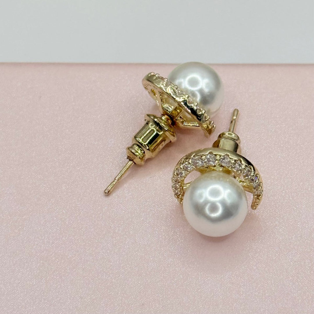 Aros Crown Lumiere Collection - aros de perlas cultivadas enchapadas en oro de 18k - Podios