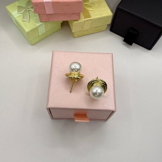 Aros Mid Lumiere Collection - aros de perlas cultivadas enchapadas en oro de 18k - Podios