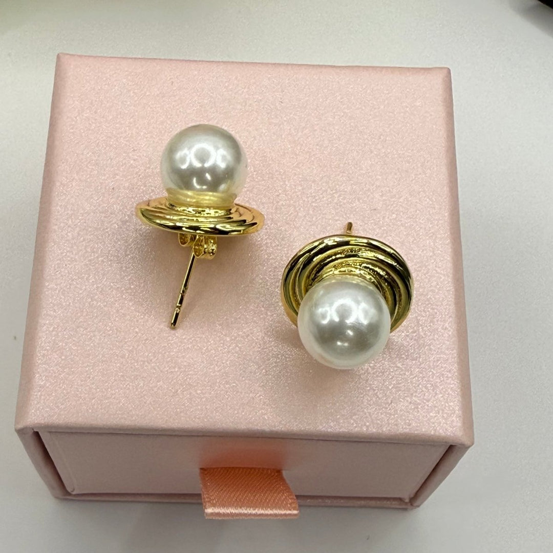 Aros Mid Lumiere Collection - aros de perlas cultivadas enchapadas en oro de 18k - Podios