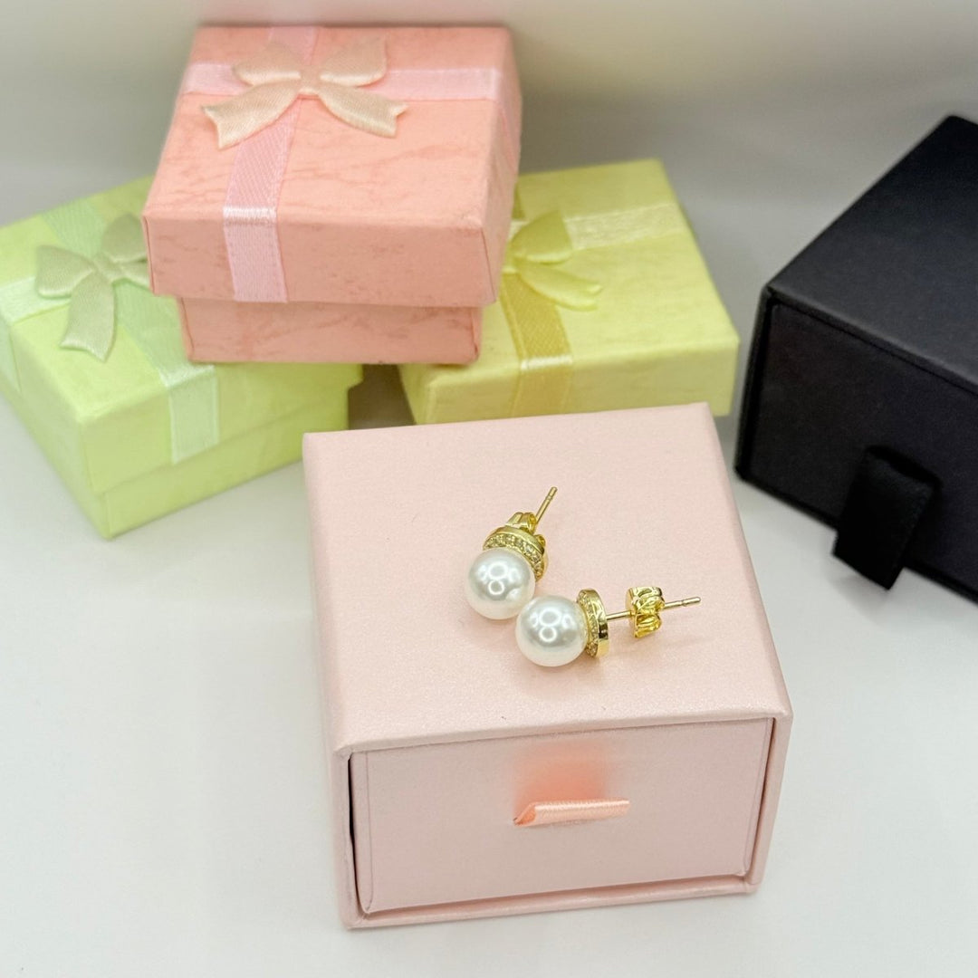 Aros Petite Lumiere Collection - aros de perlas cultivadas enchapadas en oro de 18k - Podios
