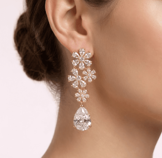 Colgantes Jardin de Luz™ Aros bañados en oro 18k con flores y brillantes - Podios