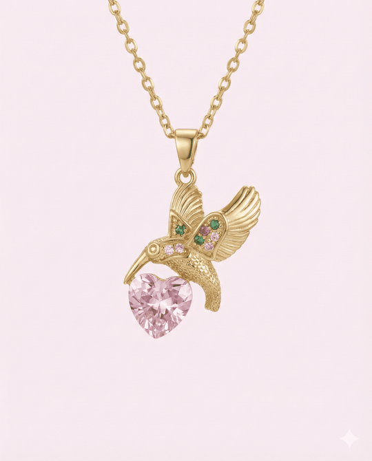 Colibrí del Amor - Collar enchapado en oro con circón de corazón rosado - Podios