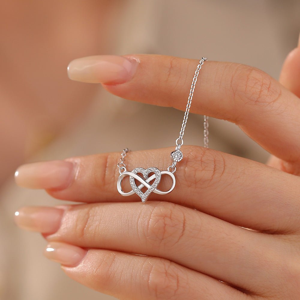 Collar Éternité d'Amour - Plata 925 con diseño de infinito entrelazado con un corazón - Podios
