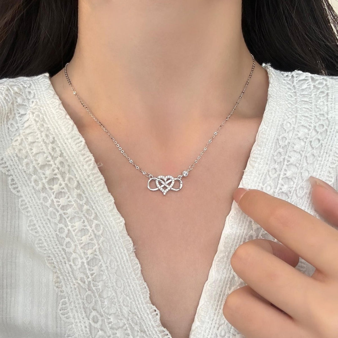 Collar Éternité d'Amour - Plata 925 con diseño de infinito entrelazado con un corazón - Podios
