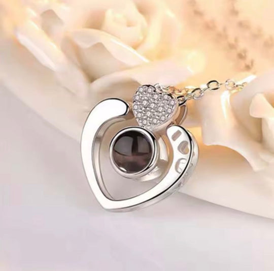 Collar te amo en 100 idiomas Plata 925 - Incluye caja de rosa LED - Podios