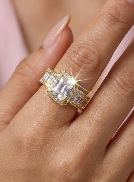 Golden Ring Luxury™ - Anillo ajustable enchapado en oro 18 quilates - Podios