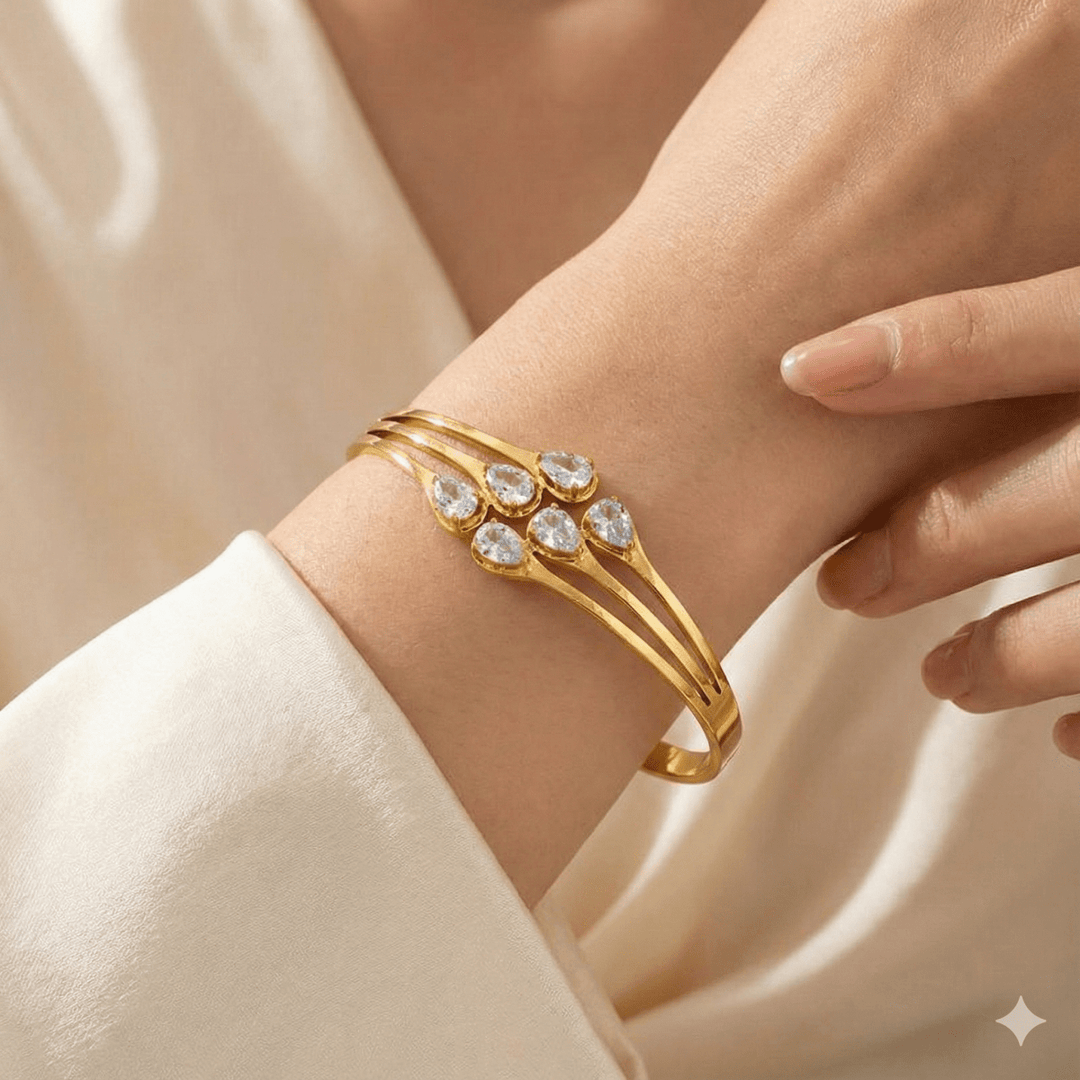 Pulsera Golden Elegance – Bañada en oro 18K con brillantes - Podios