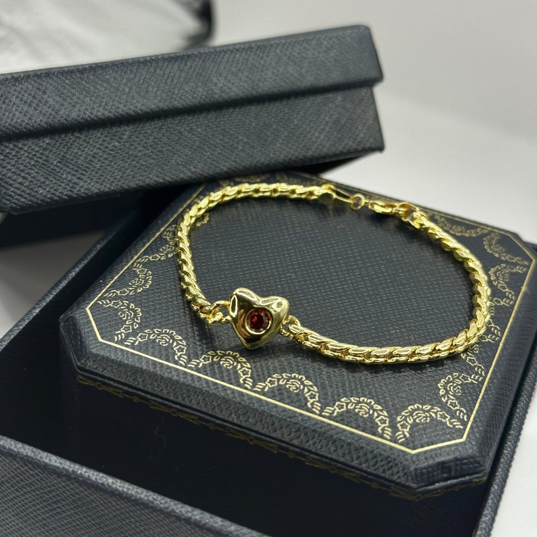 Pulsera Heart of Seine – Bañada en Oro 18K con Brillante Rojo - Podios