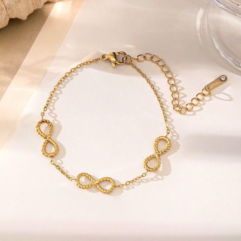 Pulsera Infinity Gold – ajustable bañada en oro 14k - Podios