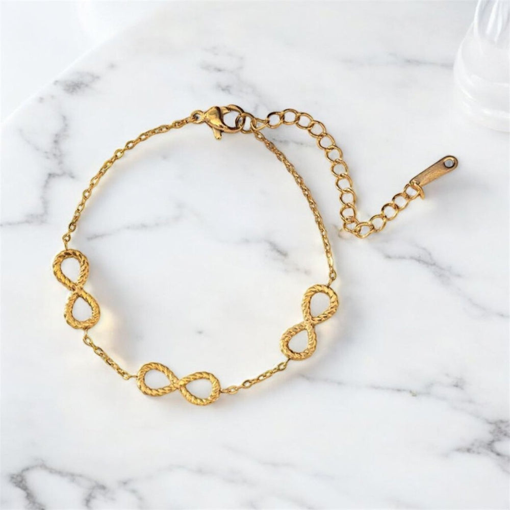 Pulsera Infinity Gold – ajustable bañada en oro 14k - Podios