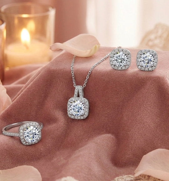 Set Forever Love - Regalo único con collar, aros y anillo ajustable en Plata 925 - Podios