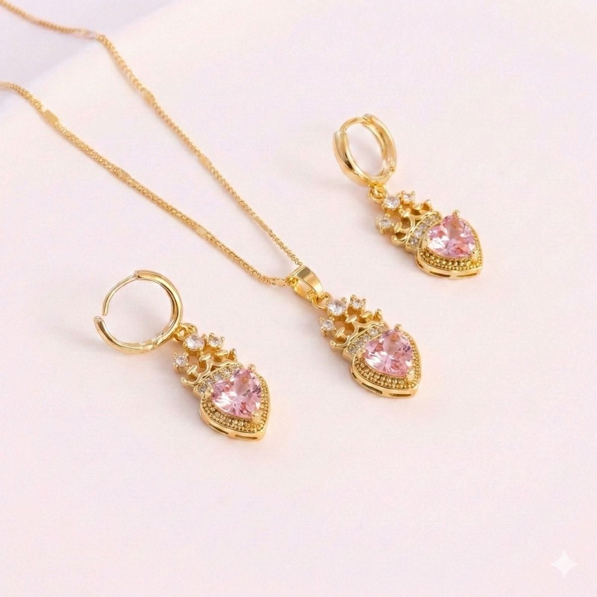 Set Royal Heart™ Conjunto de collar y aros enchapados en oro 18k con circonita cúbica - varios colores - Podios