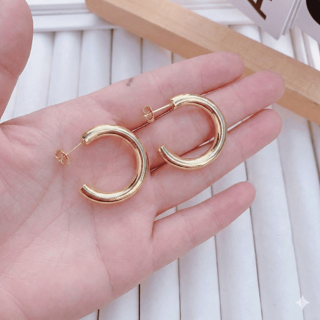 U&me Halo™ Aros enchapados en oro 18k - Podios